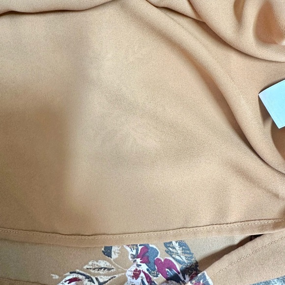 Maurices Women's Mustard yellow Floral Print Sleeveless V-Neck Tank Top Size S - Picture 4 of 6